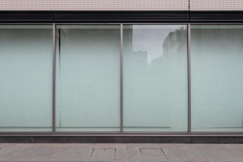 Comment obtenir des vitres parfaites avec un lavage pro &agrave; Besan&ccedil;on ?